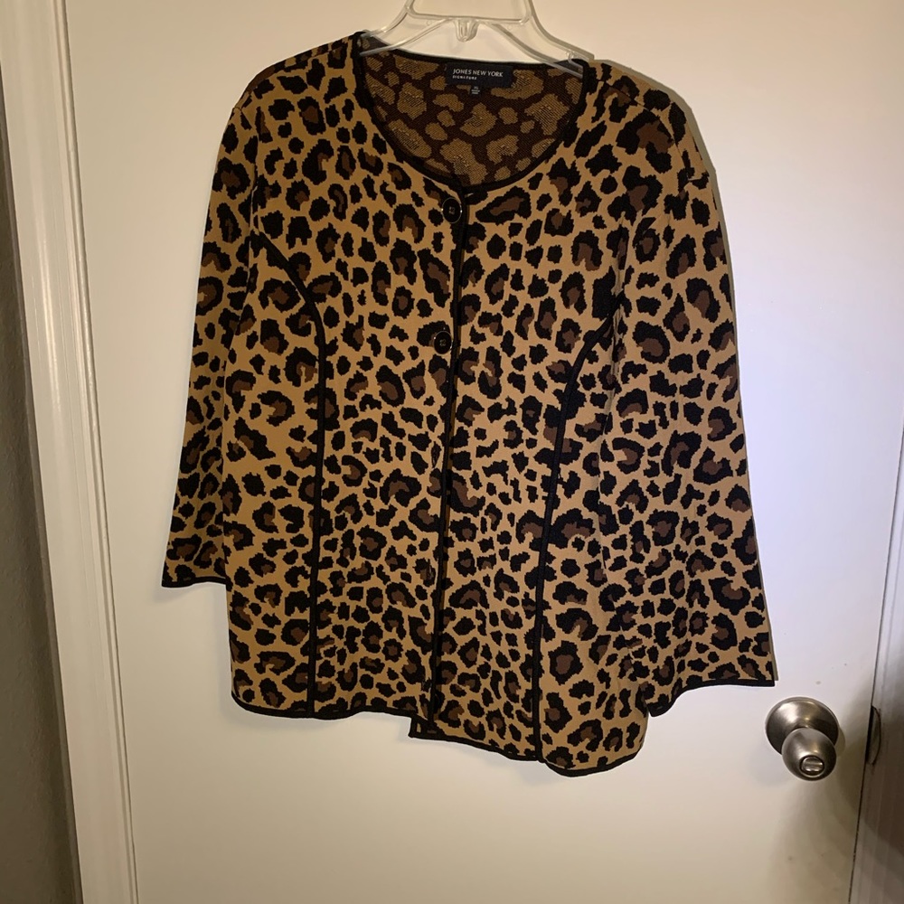 Jones New York Leopard print jacket